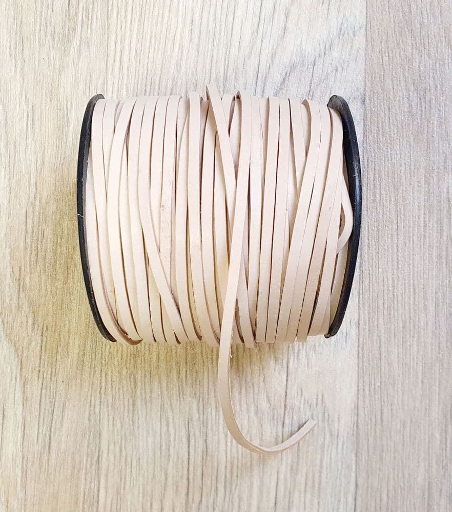 3mm Flat Leather Lacing in Natural