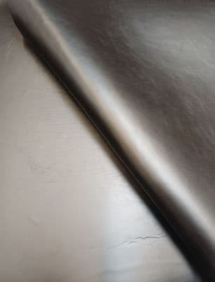 Black 3mm Vegetable Tanned Shoulder