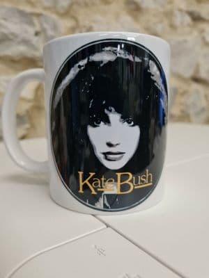Kate Bush retro Cup Mug Running up that hill