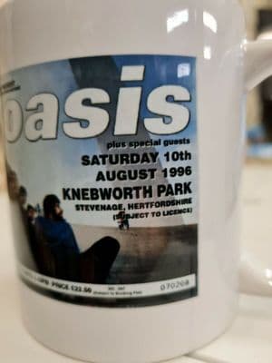 Oasis Knebworth Saturday 1996 Liam Noel Gallagher Bonehead Guigsy Cup Mug