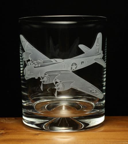 B-17 Flying Fortress Bomber engraved Glass Tumbler Whisky Whiskey