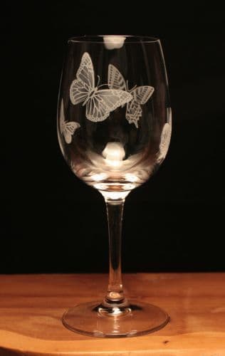 Butterflies Engraved 350ml Wine Glass