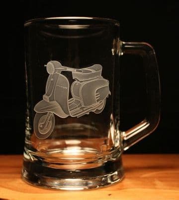 Lambretta Scooter Engraved Glass Pint Tankard