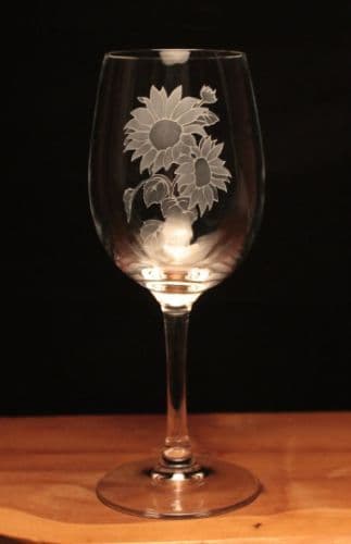 Sunflowers Engraved 350ml Wine Glass