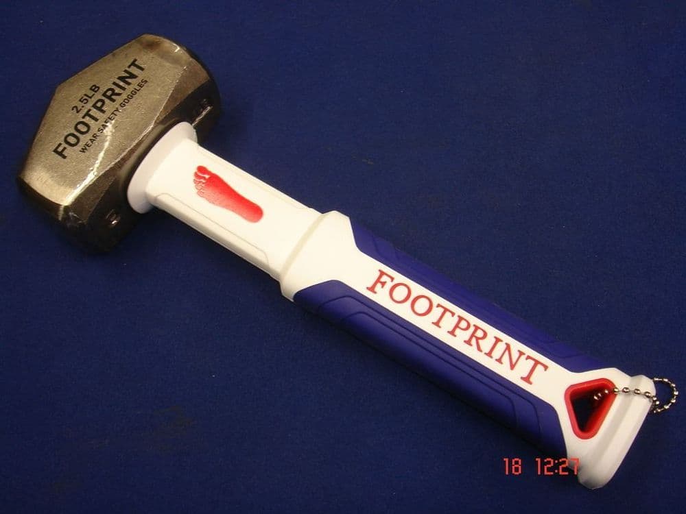 Footprint Heavy Duty Fibreglass Handle Club Lump Hammer 1.1kg 2.5lb