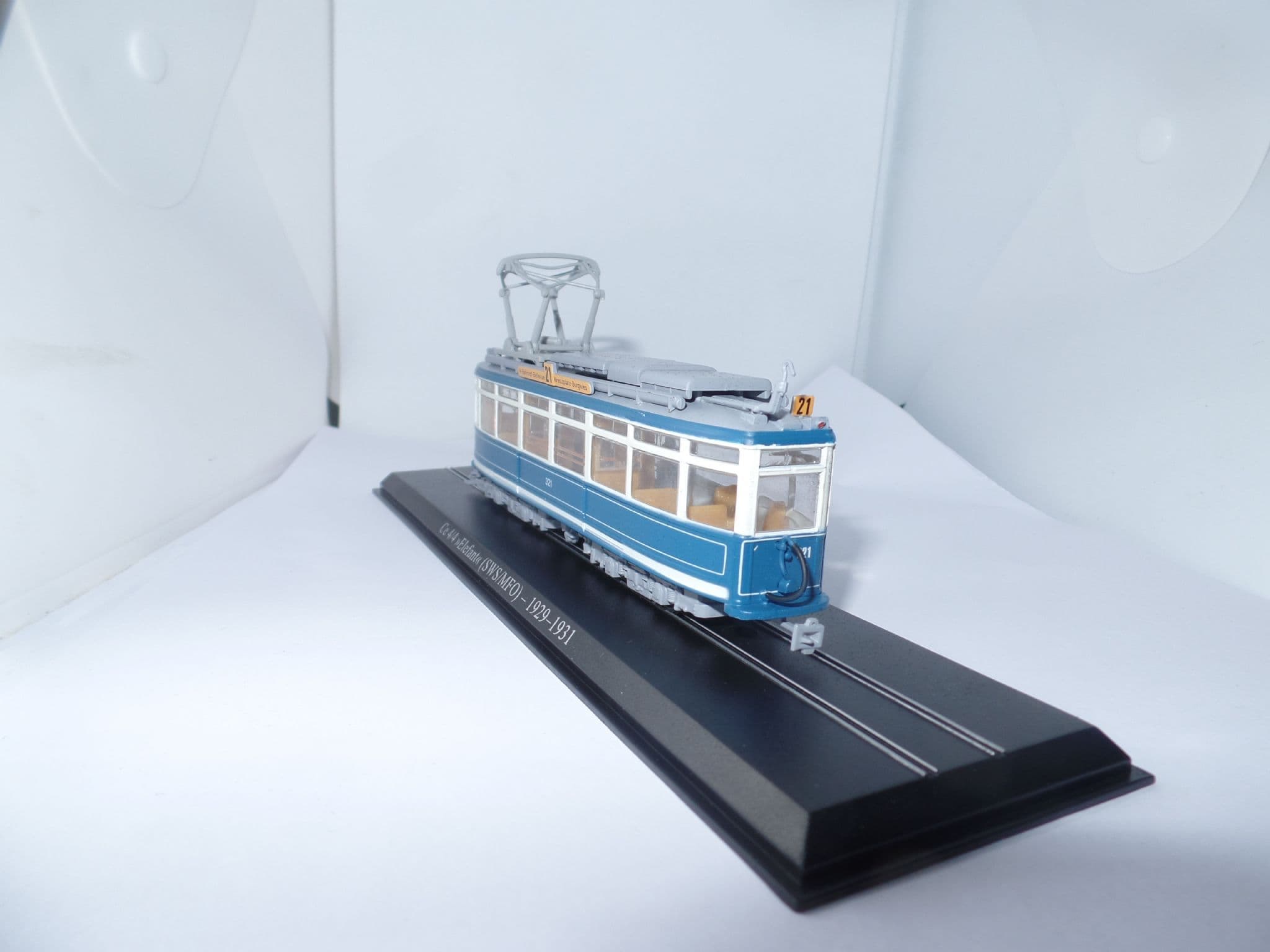 Atlas 7519022 1/87 HO scale Tram 1919 Ce 4/4 Elefant SWS MFO Switzerland
