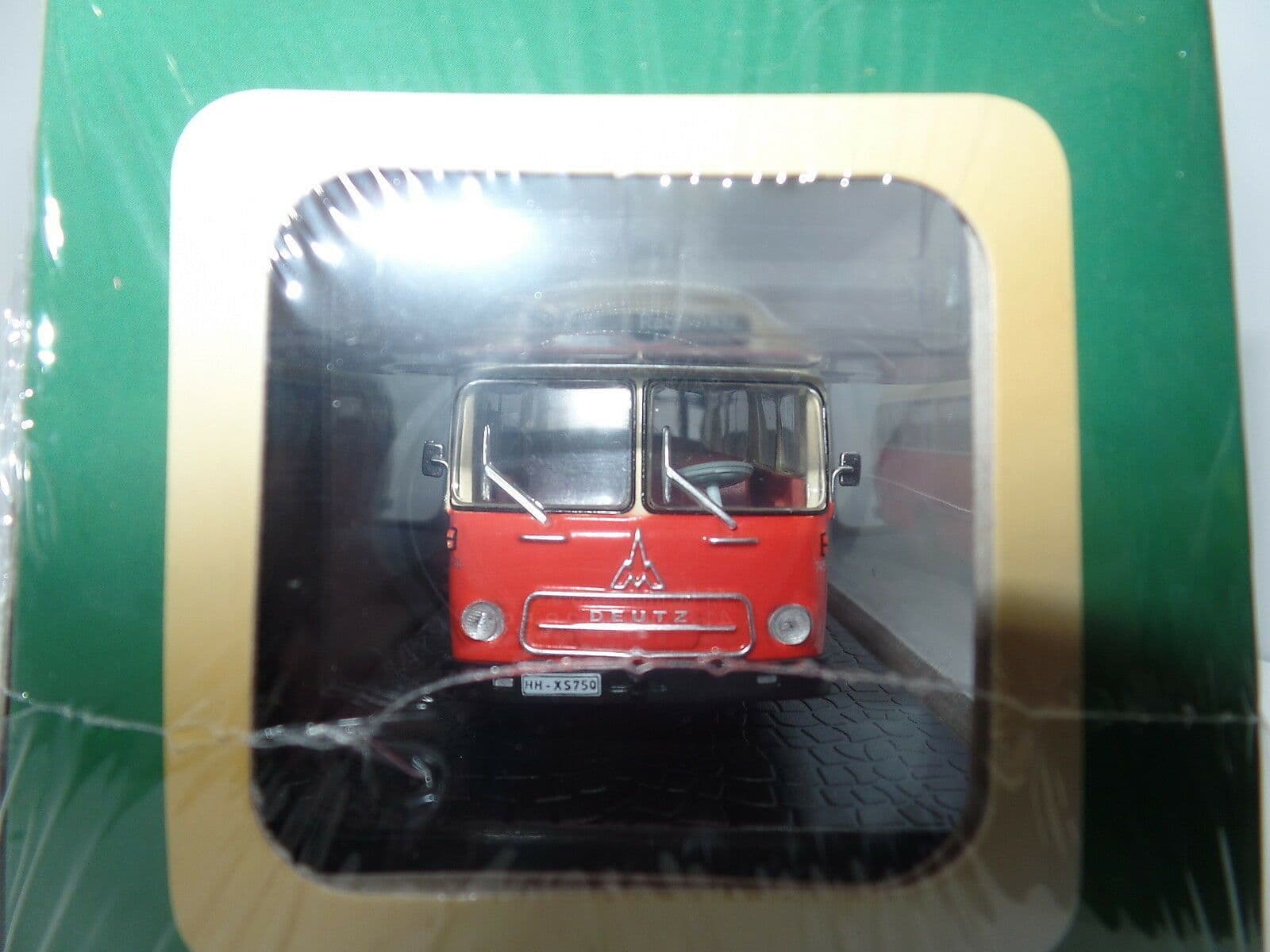 Bus NZG Modell 1/60 - Magirus Deutz M 2000 - Diecast Blanc/rouge - Réf 168 (Occasion)