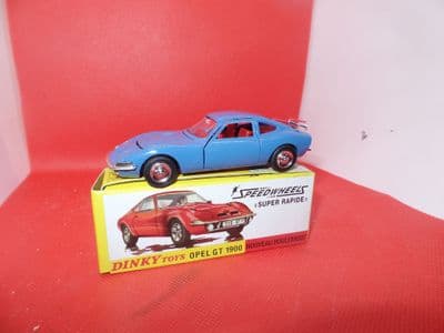 Atlas French Dinky 1421 Opel GT 1900 Blue c/w Road Sign