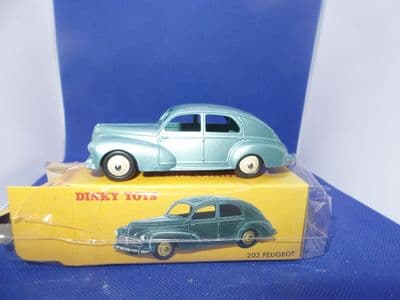 Atlas French Dinky 24R 533 203 Peugeot Berline Metallic Green Mint Boxed