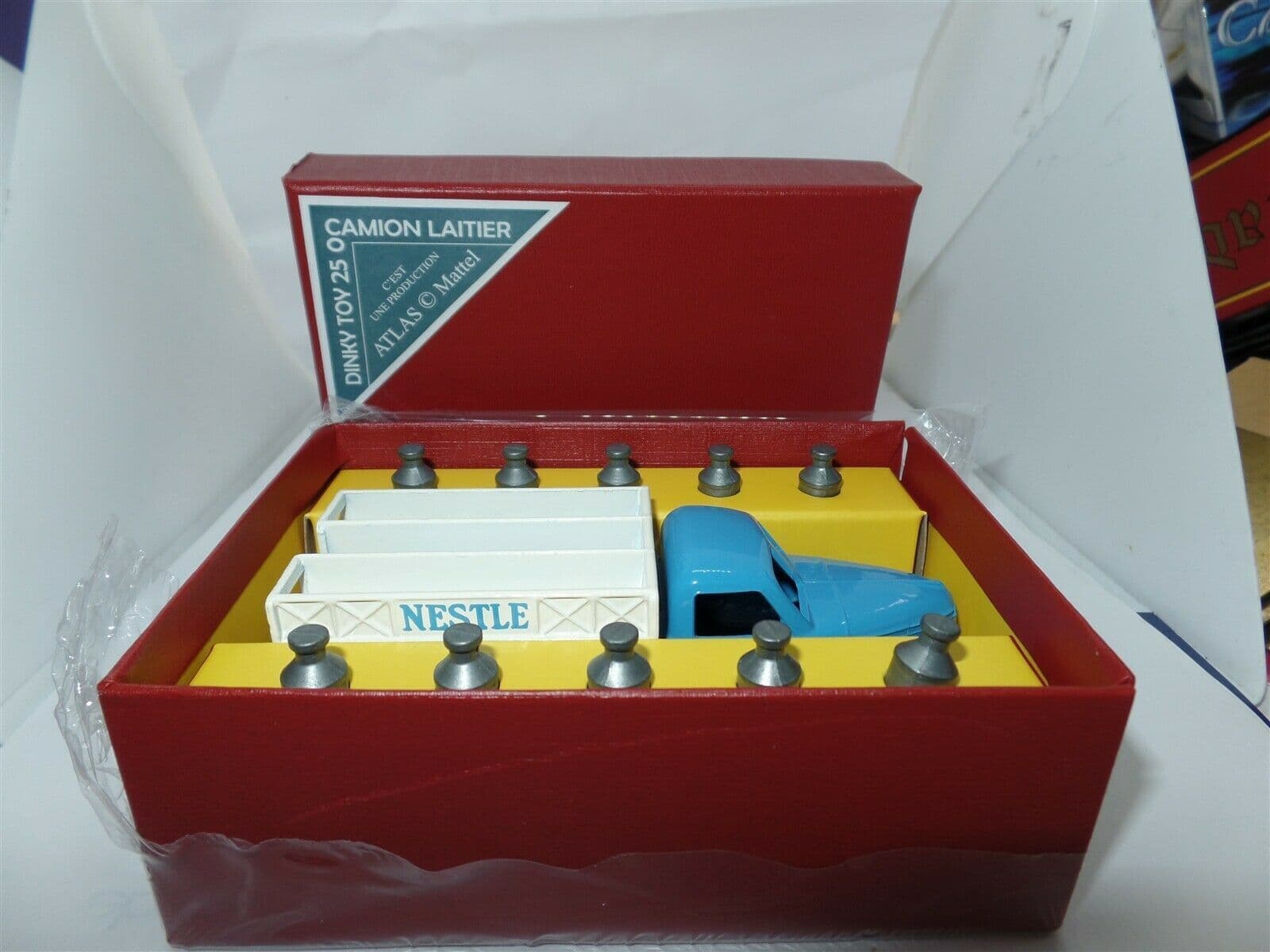 Atlas French Dinky 25O Camion Laitier Studebaker Milk Truck