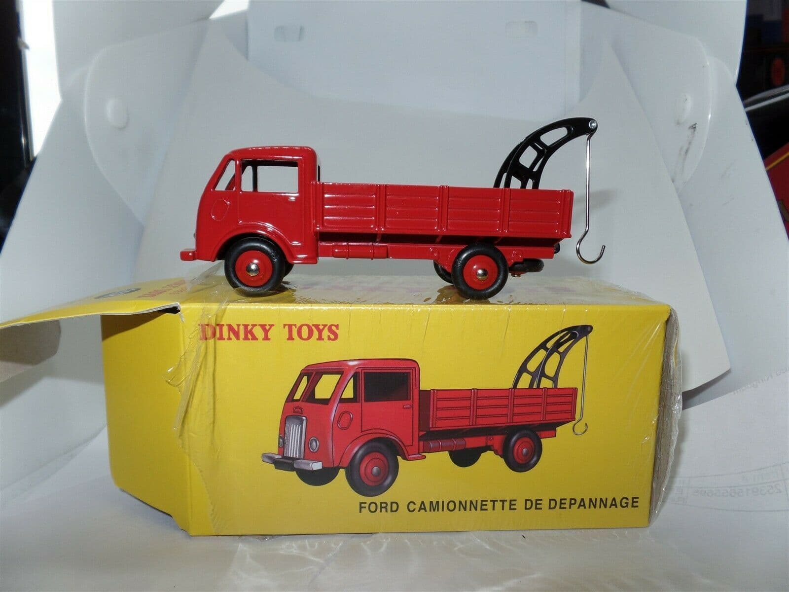 DINKY TOYS ATLAS STUDEBAKER CAMIONNETTE DEPANNAGE DEPANNEUSE REF 25R IN