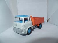 Atlas French Dinky 435 BEDFORD T.K. TIPPER GREY ORANGE BRAND NEW.