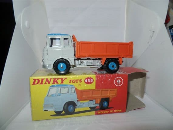 Atlas French Dinky 435 BEDFORD T.K. TIPPER GREY ORANGE BRAND NEW.