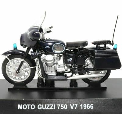 Atlas KR06 1/24 Scale Moto Guzzi 750 1966 Motorbike Carabinieri Italian Police