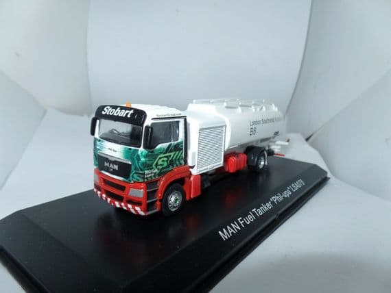 Atlas Stobart JV4125 1/76 OO MAN Fuel Tanker Phil-Upa Southend Airport  UB