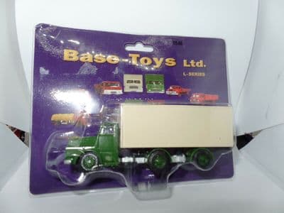 B T Models TS-X6 1/76 OO Scale THORNYCROFT Sturdy Artic  Green Cream