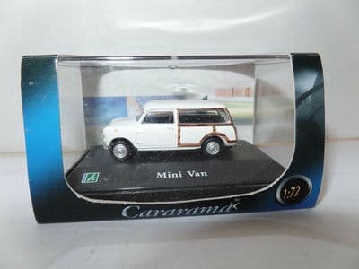 Cararama 1/72 Scale Leyland Mini Countryman Estate White Woody