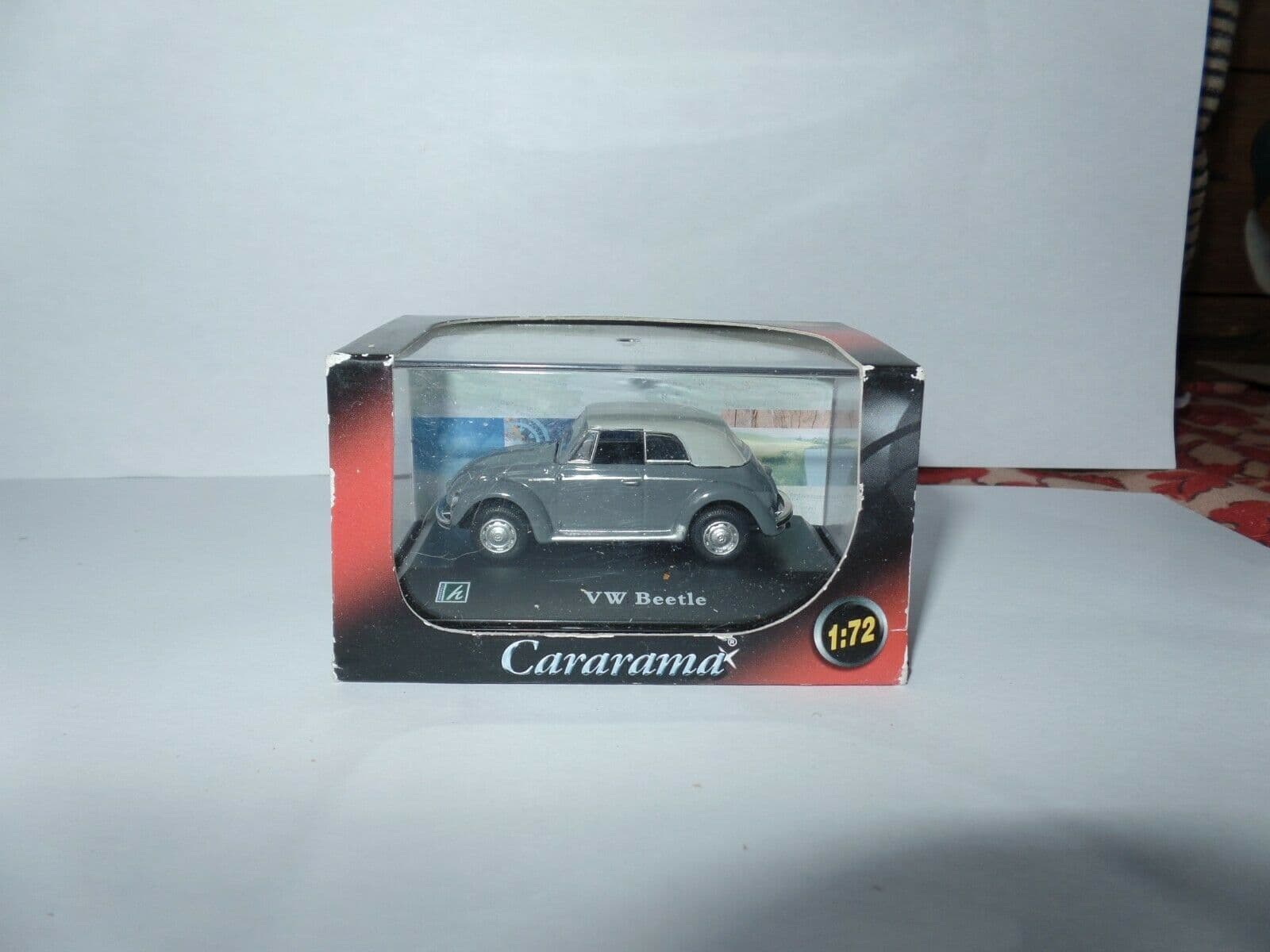 Volkswagen Fourgon miniature crafter 1/24 cararama miniatur