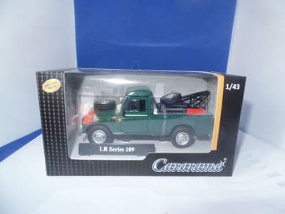 Cararama 4-54041  1/43 O Scale Land Rover 109 Pickup  Recovery Tow Truck c/w  Winch