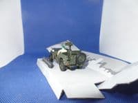 Cararama 4-90141 1/43 O Scale USA American Army Jeep Willys c/w Soldier & Gun