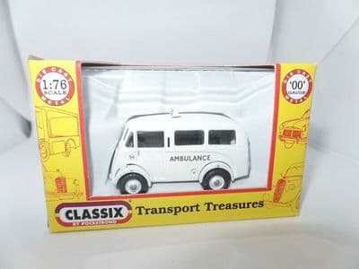 Classix EM76606 1/76 OO Scale Morris J Van Estate Ambulance