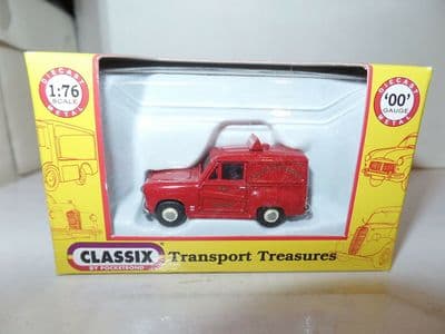 Classix EM76662 1/76 OO Scale Austin A30 Van County Fire Service - Roof Sign
