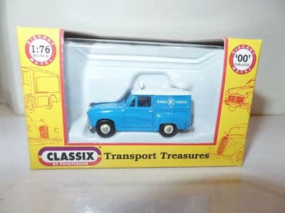 Classix EM76663 1/76 OO Scale Austin A35 Van RAC Radio Rescue Roof Sign