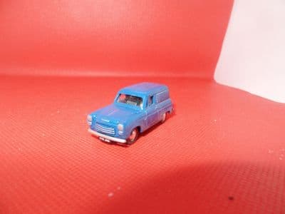 Classix EM76679 1/76 OO Scale Ford Thames 300E Van Dark Blue UB