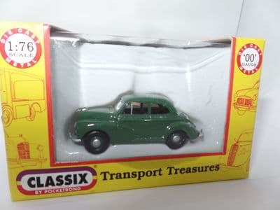 Classix EM76817 1/76 OO Morris Minor 1000 2 Door Saloon Almond Green