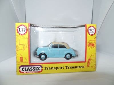 Classix EM76822 1/76 OO Scale Morris Minor 1000 Convertable Pale Blue Hood Up