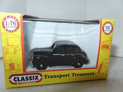 Classix EM76840 1/76 OO Austin A40 Devon 4 door Saloon Black