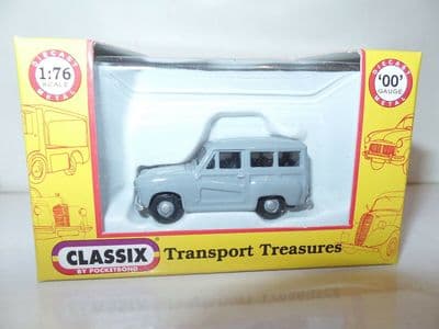 Classix EM76856 1/76 OO Scale Austin A30 Estate Grey
