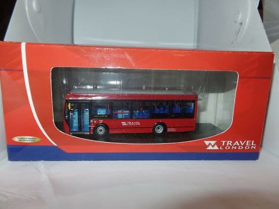 CMNL UKBUS8004 Dennis Enviro 200 Dart Travel London C1 Victoria MIMB