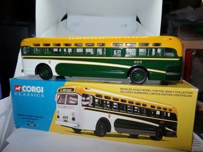 Corgi 54008 USA General Motors GM4502 Coach Market St Railway San Francisco MIMB