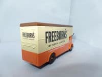 Corgi Lledo Trackside DG146018 1/76 OO SCale  Guy Pantechnicon FREEBORN'S Removals