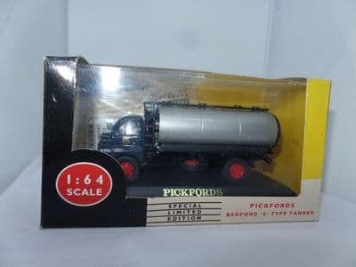 Corgi Lledo VANGUARDS VA6007 1/64 Scale  Bedford S Type Tanker  Pickfords Ltd