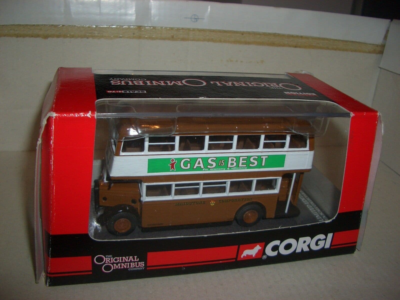 Corgi OOC OM43914 Guy Arab Utility Bus Maidstone Corporation Fremlins ...