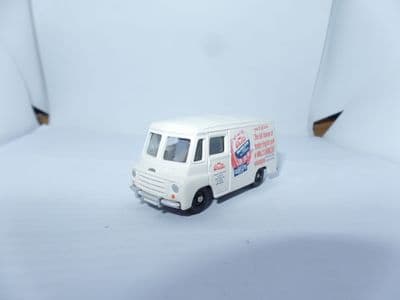 Corgi Trackside DG201013 Morris LD Van Walls Sausages UB