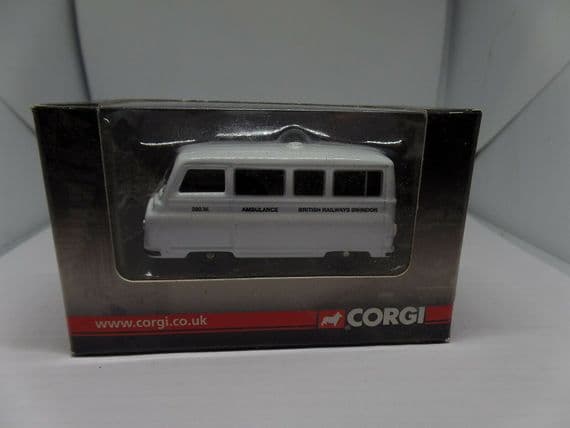 Corgi Trackside DG202015 1/76 OO Scale Austin J2 Van Swindon BR Ambulance White