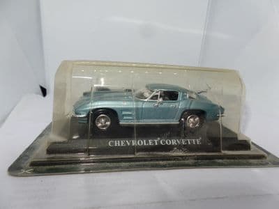 Delprado 1/43 Scale Classic Sports Cars Chevrolet Corvette Blue