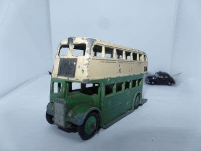 Dinky 29C 290 Bus Green & Cream Leyland Radiator with Roof Box  Black Blinds UB