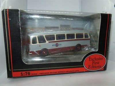 EFE 12302 Harrington Grenadier Coach Grey Cars MIMB