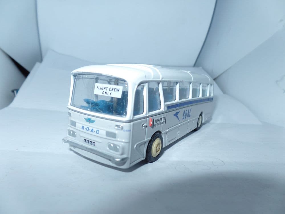 EFE 12306DL Harrington Grenadier DeLuxe Coach BOAC British Overseas ...