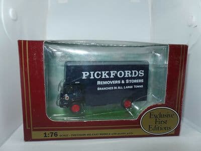EFE 23603 Bedford TK Luton Boxvan Box Van Pickfords MIB