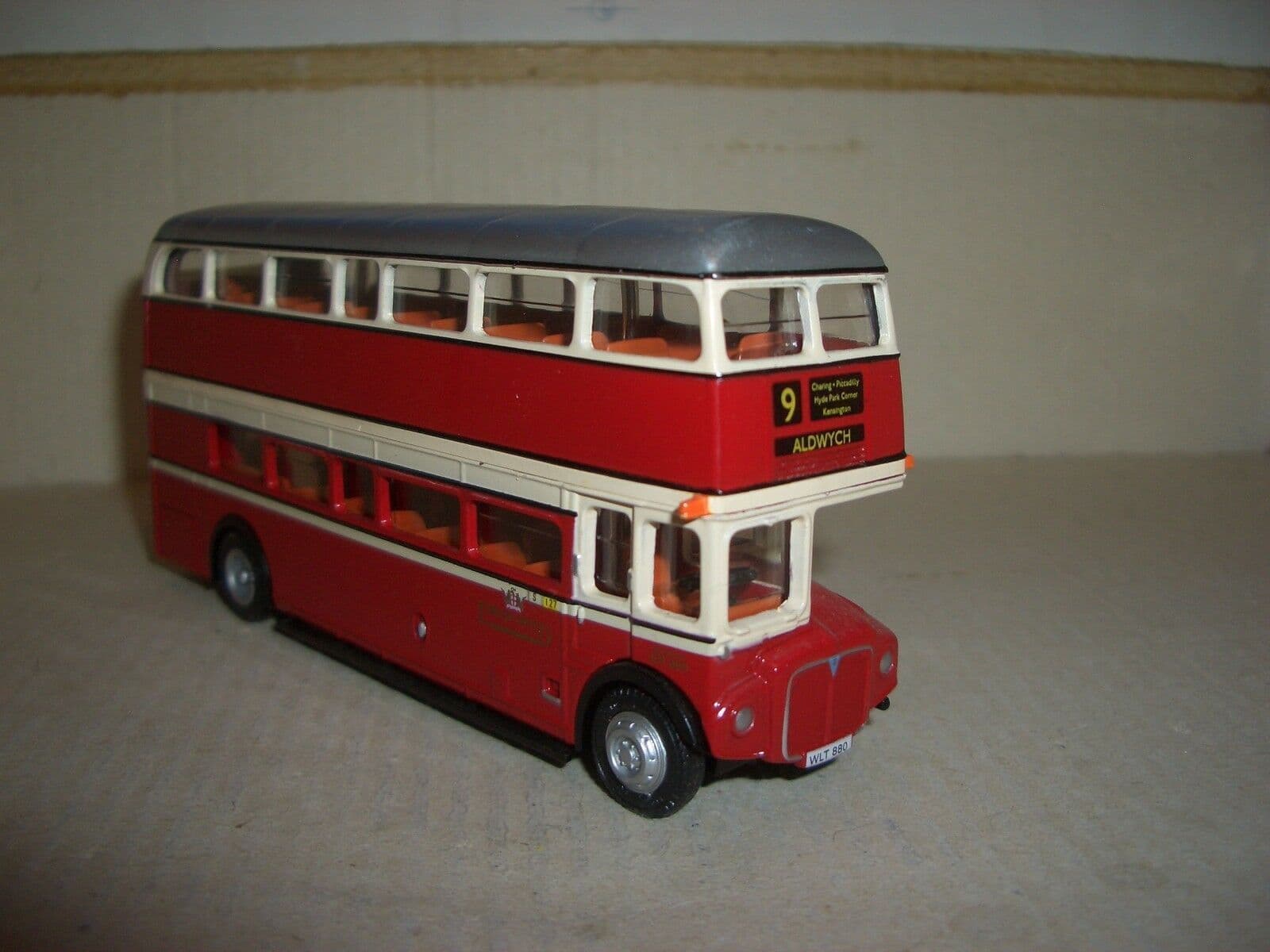 EFE 25510 AEC RML Routemaster Bus London United Heritage Livery 9 ...