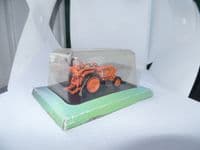 HACHETTE 1/43 O SCALE  1956 RENAULT D22 TRACTOR ORANGE