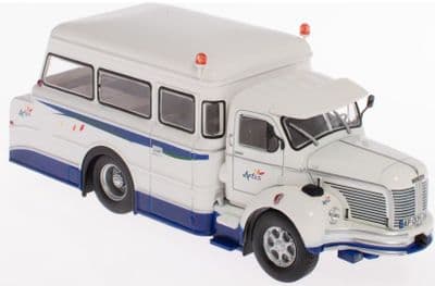 IXO Hachette NJ75 1/43 Scale Berliet TLR 10R Depanneuse  Artis Tow Truck Blue White