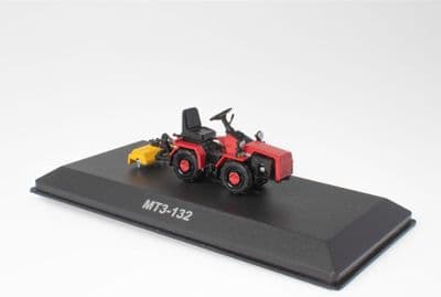 IXO MR094 1/43 Scale MT3-112 Russian Belarus Mini Tractor Implement Red