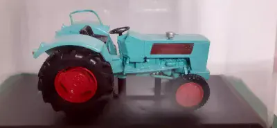 IXO MR099 1/43 Scale HANOMAG BRILLIANT 601 1967 Russian Tractor Light Blue Green
