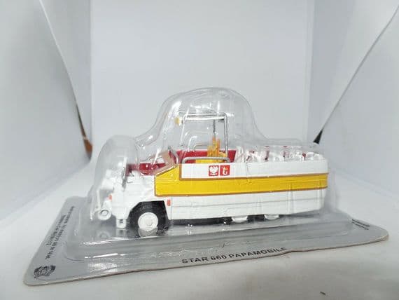 Kultowe Auta PRL JM15 1/72 Scale Papamobile - Star 660 - Popemobile Pope